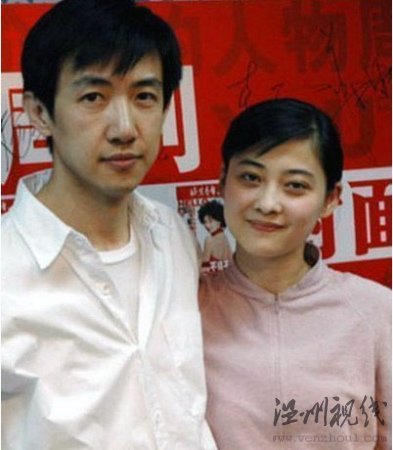 陸川揭梅婷前夫鄢頗被砍20多刀 現(xiàn)在醫(yī)院搶救