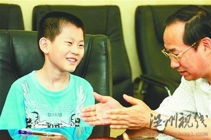 10歲"神童"高考獲566分或被大學破格錄取(圖)