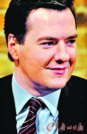 多國政壇出現(xiàn)裙帶風少數(shù)政治精英壟斷大權(圖)