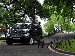 奔馳 福建戴姆勒 唯雅諾 2010款 2.5l 尊貴版