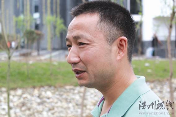 獨(dú)家：成龍承諾援建北川中學(xué) 校方:分文未見(jiàn)