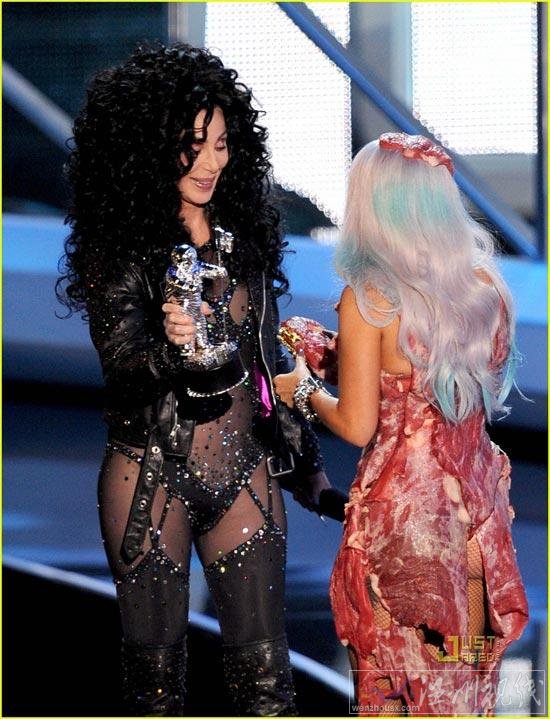 lady gaga mv音樂錄影帶大獎頒獎禮 lady gaga 肉片裝有點血腥感覺