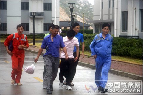 追風現場：“梅花”對上海小洋山港影響逐步減小