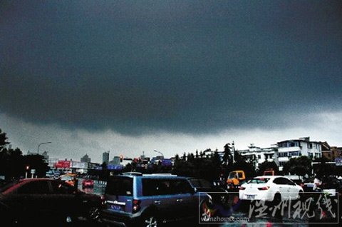 受“南瑪都”影響 浙江多地現(xiàn)大風(fēng)大雨