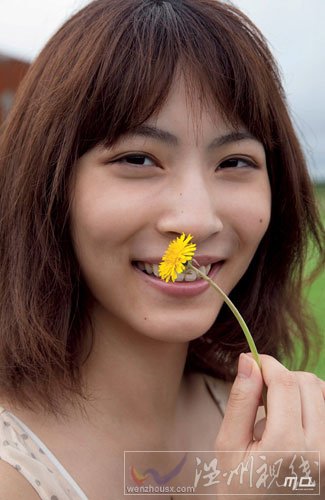 河野麻奈圖片