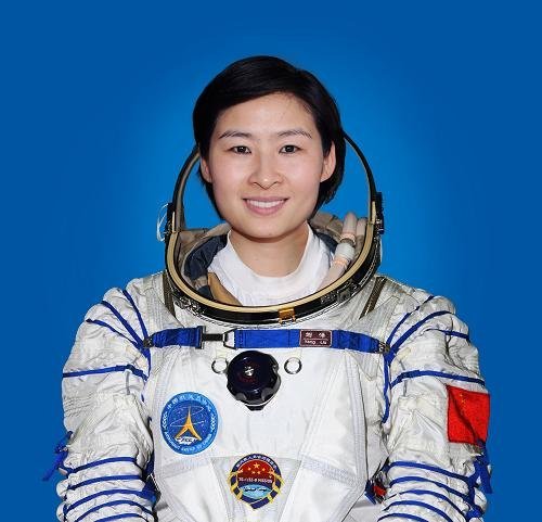 神舟九號女航天員劉洋