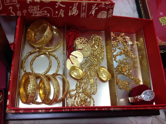 福建萬利集團(tuán)老總嫁女