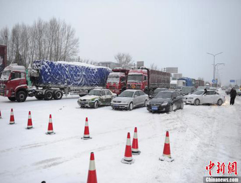 吉林頻遭暴雪侵襲 今冬降雪量創(chuàng)歷史新紀(jì)錄