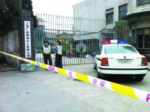 上海男子持槍械殺6人