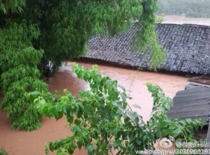 50年來最強(qiáng)暴雨襲擊潼南 潼南部分鄉(xiāng)鎮(zhèn)被洪水淹沒