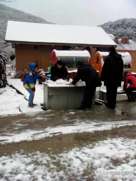重慶三月飛雪照片 重慶下起了春雪