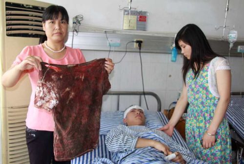 宜春公交車砍人事件：宜春三中柳艷兵奪刀救人受傷無緣高考