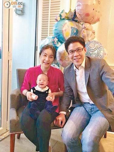 郭晶晶霍啟剛帶兒子過父親節(jié)