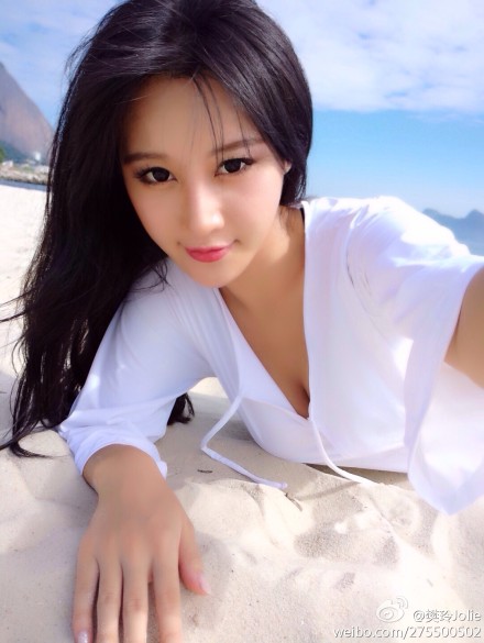 北師校花樊玲曝私照 中國足球?qū)氊惙嵴掌? /><br />
中國足球?qū)氊惙嵴掌?/p>
<p style=