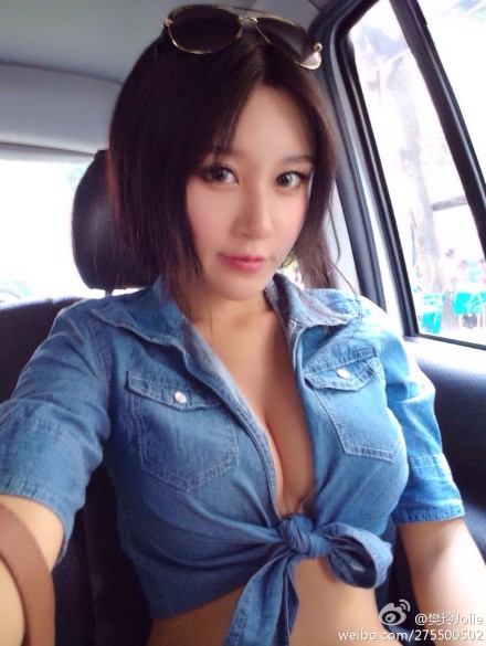 北師校花樊玲曝私照 中國足球?qū)氊惙嵴掌? /><br />
中國足球?qū)氊惙嵴掌?/p>
<p style=
