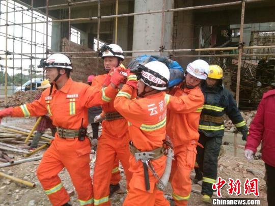 文山職教園區工地發生坍塌