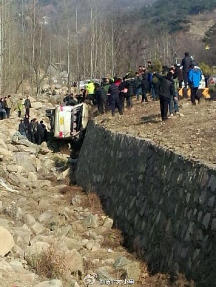 臨沂蒙山管委會車禍現場圖片