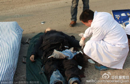 摩托車爆炸導(dǎo)致司機(jī)被炸死