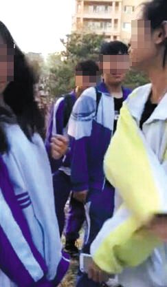 北京105中學(xué)女生被打視頻截圖
