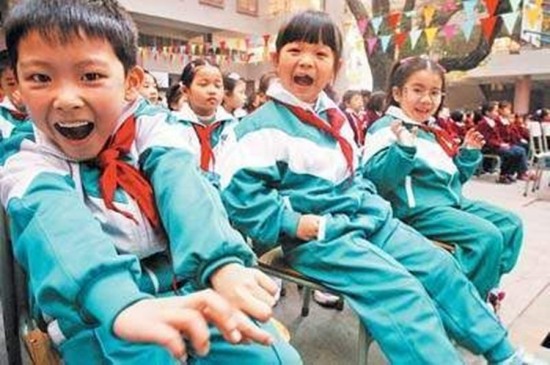 中國校服的百年變遷