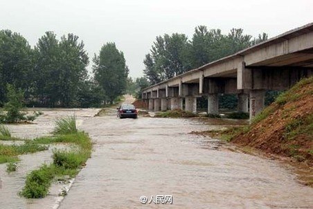 湖北奇葩大橋