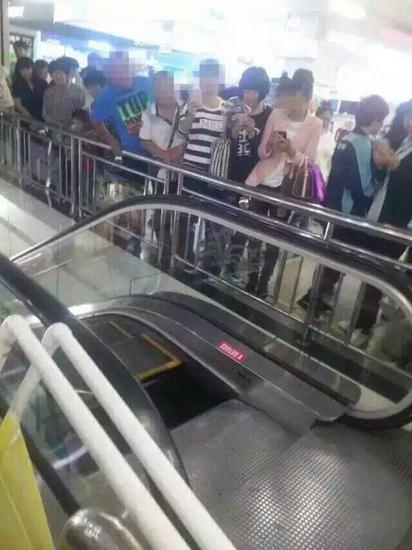 沈陽扶梯塌陷