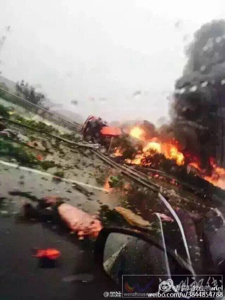 西禹高速蒲城孫鎮(zhèn)發(fā)生爆炸事故