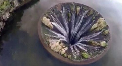 葡萄牙現(xiàn)地球破洞