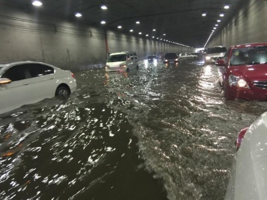 北京暴雨拉響洪水預警