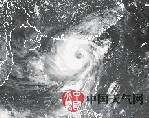 妮妲臺風(fēng)眼縮小