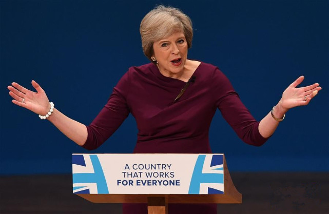 英核導(dǎo)彈飛向美國(guó) 英國(guó)首相沒有正面回答