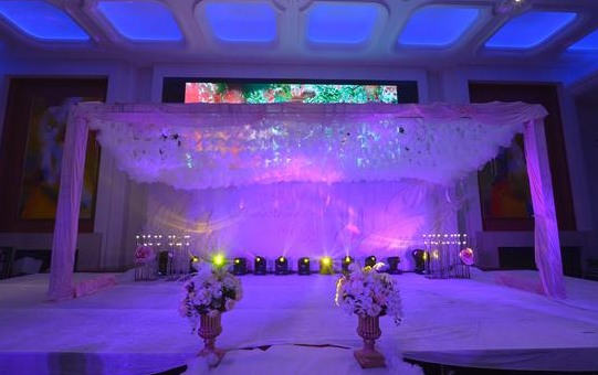 婚禮禮堂像靈堂 合肥百年金鉆婚禮策劃公司