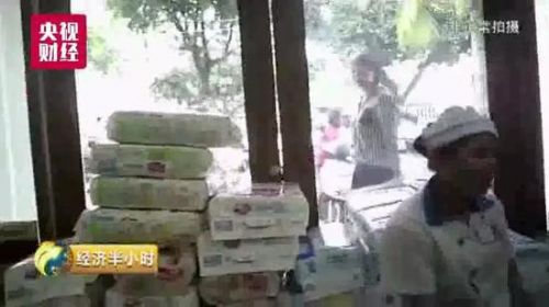 央視曝藥店變超市