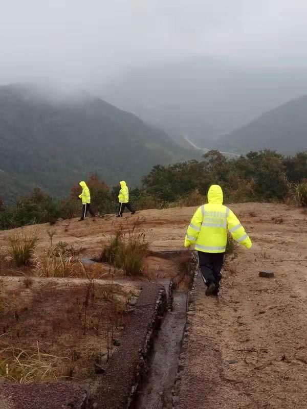 小伙打游戲過度產生幻覺離家 12天后在山上被發現