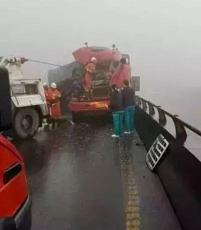 女醫生懸空救人 濟源二醫趙粉艷