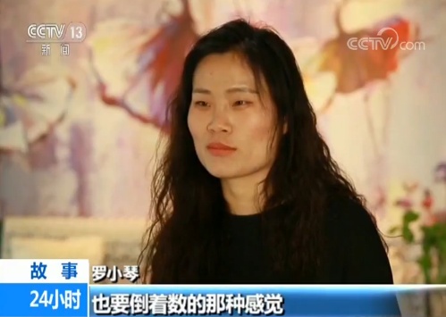 女兒扮爸爸為媽披婚紗