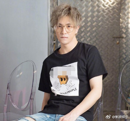 薛之謙李小璐關系曖昧：薛之謙