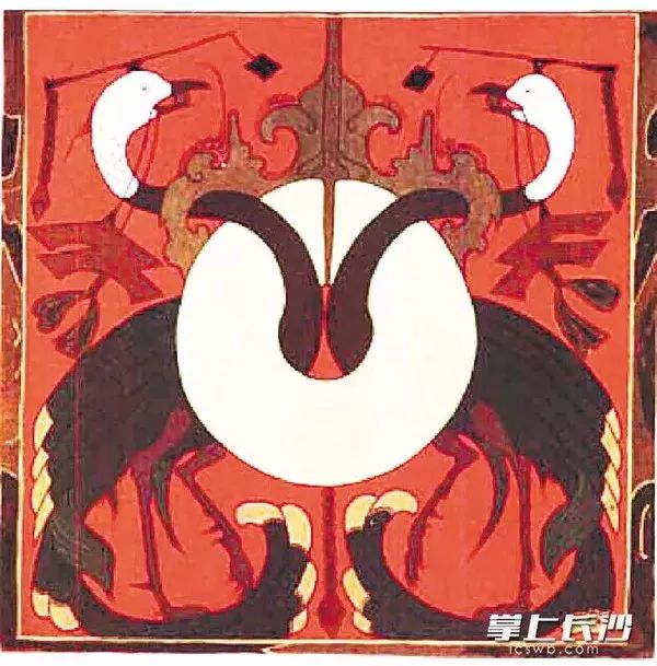 清華驚現95座古墓