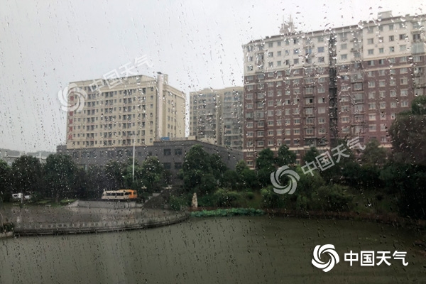 南方暴雨持續嚴防洪澇災害 9省區局地有暴雨或大暴雨