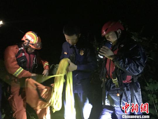 海南樂東漁船沉江最新消息