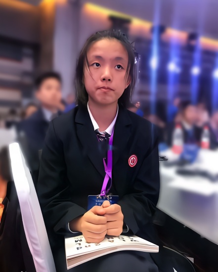 15歲最年輕科學(xué)家 華東師大二附中高一女生談方琳