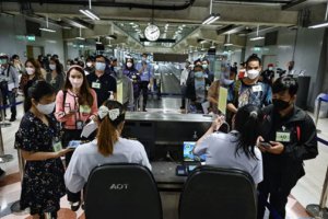 泰國(guó)邊境重新開放 數(shù)