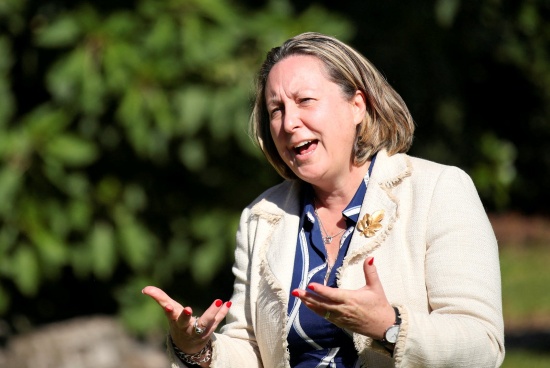 英國(guó)貿(mào)易大臣抵達(dá)印度進(jìn)行會(huì)談