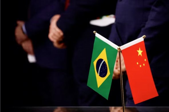 中國和巴西在科技、環(huán)境協(xié)議和烏克蘭問題上達成共識