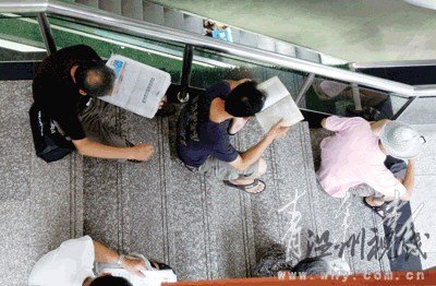 老師夫婦一個暑假補課收入達25萬(圖)